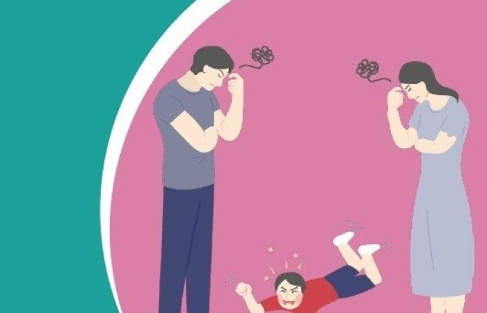 Percorso per genitori di bambini tra i 3 e i 6 anni.
Essere genitori è meraviglioso… ma anche faticoso!
Se ti capita di sentirti sopraffatto da urla, pianti e piccoli grandi conflitti quotidiani, questo percorso è pensato proprio per te.
Un gruppo di sostegno dove potrai:
Condividere esperienze con altri genitori
Comprendere meglio i comportamenti dei tuoi figli
Scoprire nuove strategie per affrontare capricci e tensioni 
Crescere insieme, con più serenità e consapevolezza